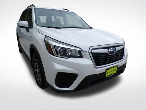 Used 2020 Subaru Forester Premium AWD/4WD image 9
