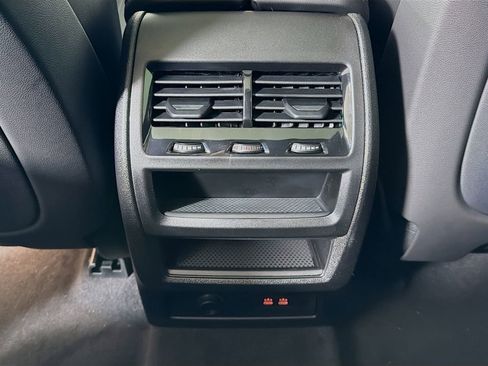 New 2026 BMW X5 xDrive50e w/ M Sport Package image 27