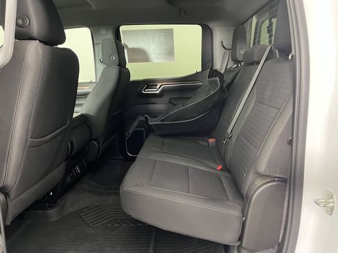 Used 2022 Chevrolet Silverado 1500 RST image 13