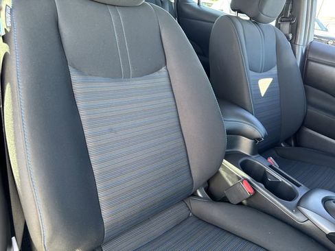 Certified 2025 Nissan Leaf S image 24