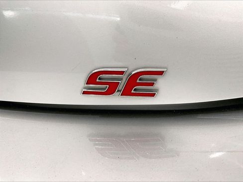 Used 2024 Toyota Corolla SE FWD image 28