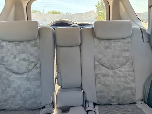 Used 2011 Toyota RAV4 4WD w/ Base L4 Extra Value Pkg image 18
