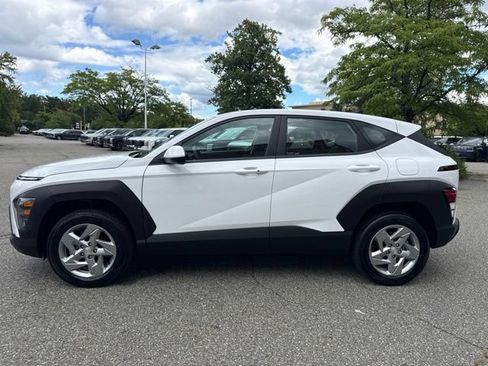 Used 2025 Hyundai Kona SE AWD/4WD image 19