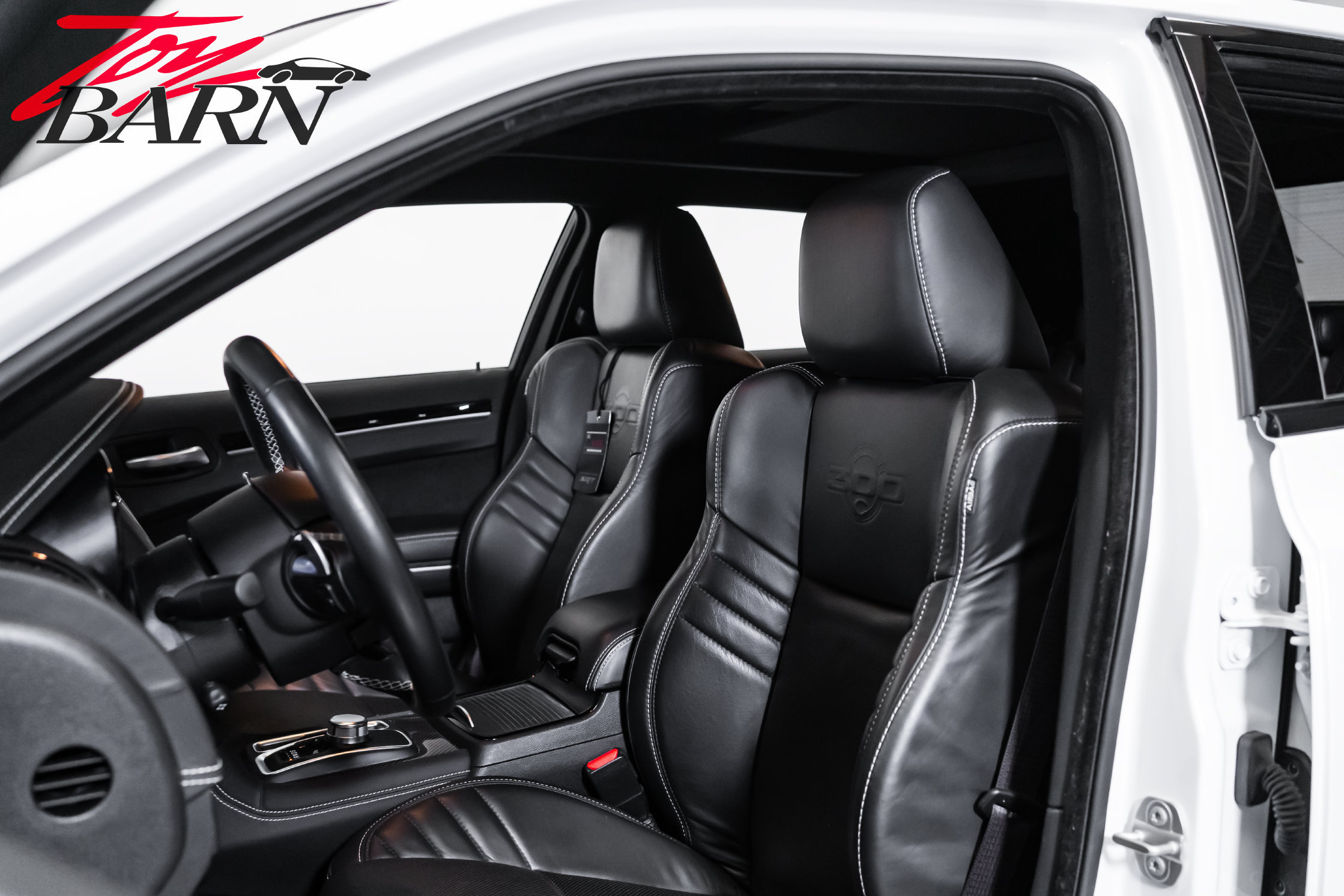 Used 2023 Chrysler 300 C RWD image 22