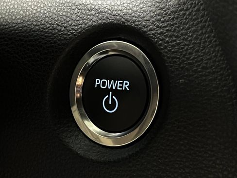 Used 2026 Toyota Corolla SE FWD image 19