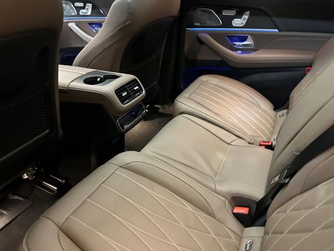 New 2025 Mercedes-Benz GLS 63 AMG 4MATIC image 18