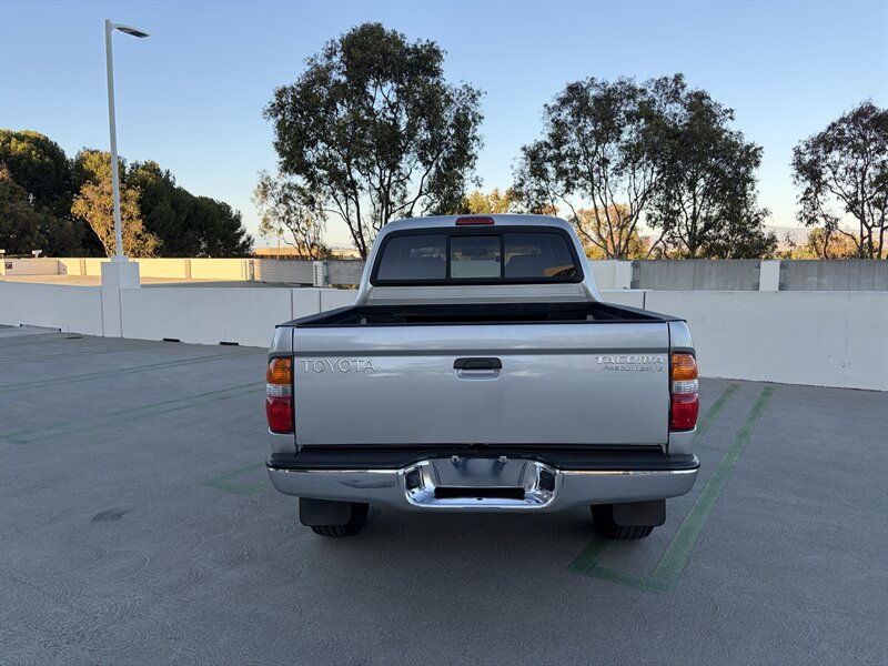 Used 2002 Toyota Tacoma PreRunner w/ SR5 Pkg w/ Chrome Pkg RWD image 5