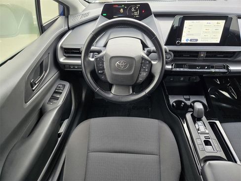 Used 2024 Toyota Prius LE image 13