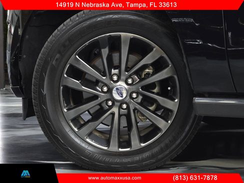 Used 2019 Ford Expedition Max Limited RWD image 8