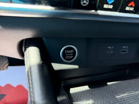 Used 2021 Nissan Rogue SL FWD image 29