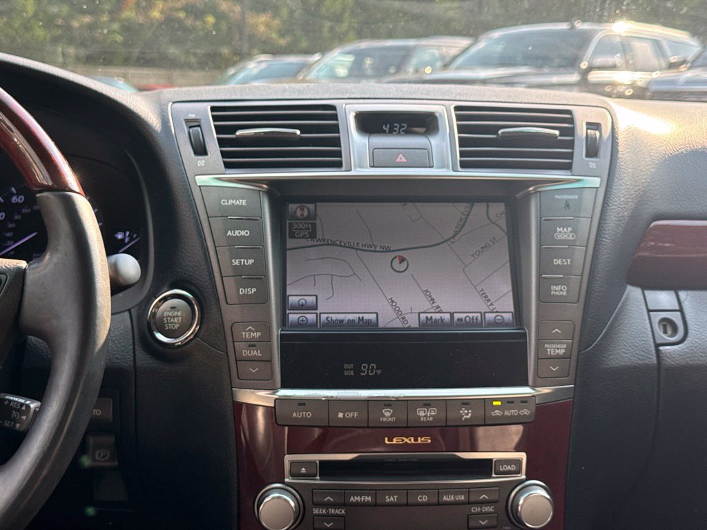 Used 2010 Lexus LS 460 RWD image 11