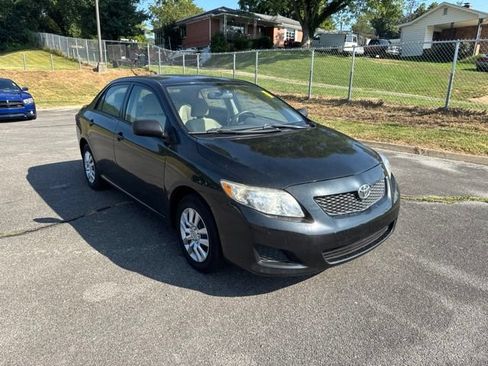 Used 2009 Toyota Corolla w/ All Weather Guard Pkg FWD image 2