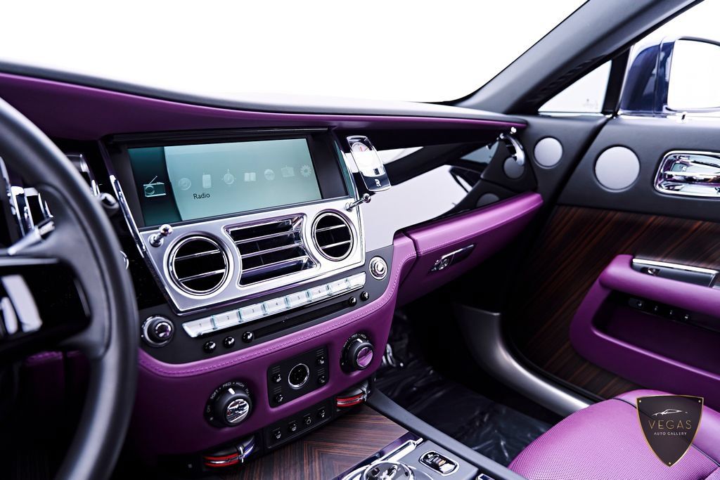 Used 2017 Rolls-Royce Wraith RWD image 71