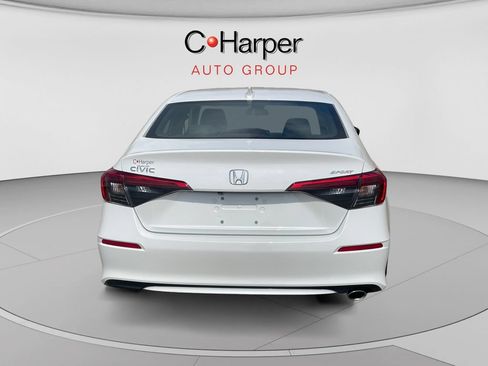 Used 2024 Honda Civic Sport image 4