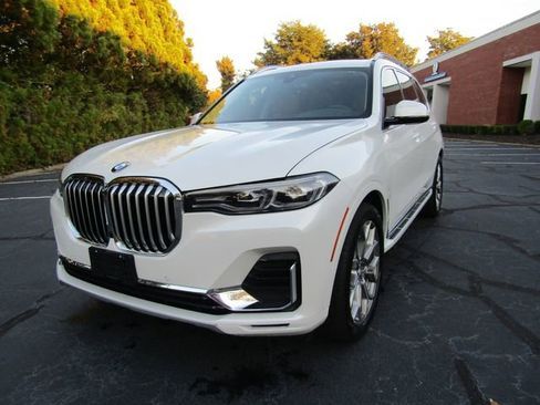Used 2020 BMW X7 xDrive40i w/ Luxury Seating Package image 1