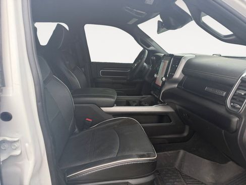 Used 2025 RAM 2500 Laramie w/ Night Edition image 15