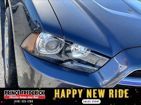 Used 2013 Dodge Charger R/T image 24