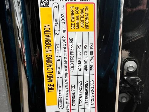 Used 2024 GMC Sierra 2500 AT4 w/ AT4 Premium Plus Package AWD/4WD image 27