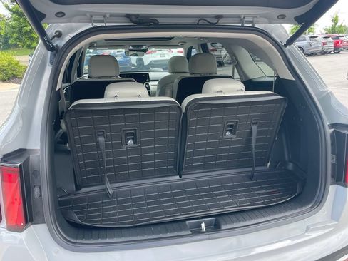 Used 2022 Kia Sorento SX FWD image 28