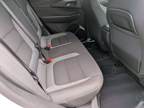 Used 2025 Chevrolet TrailBlazer LT AWD/4WD image 28