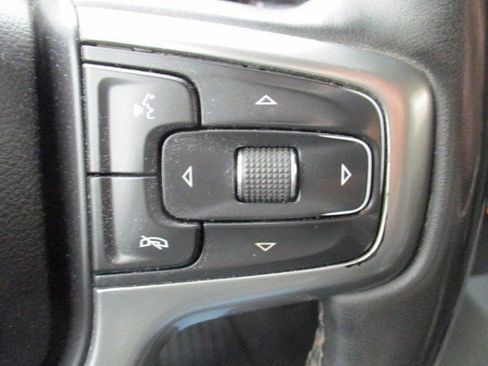 Used 2024 Chevrolet Silverado 3500 LT image 16