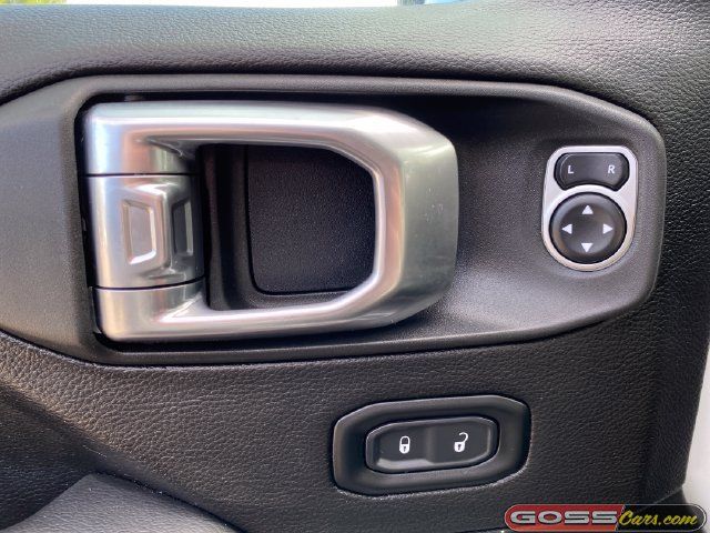 Used 2020 Jeep Gladiator Rubicon AWD/4WD image 24