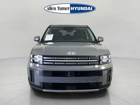 Certified 2025 Hyundai Santa Fe SE FWD image 3