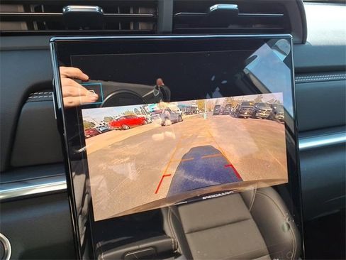 New 2026 GMC Terrain Elevation w/ Elevation Premium Package image 17