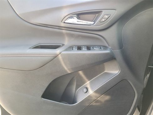 Used 2024 Chevrolet Equinox RS image 22