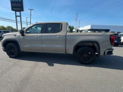 Used 2023 GMC Sierra 1500 Elevation AWD/4WD image 5