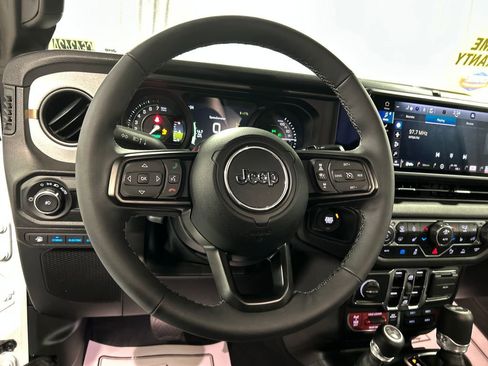 Used 2025 Jeep Wrangler Unlimited Sport S 4xe image 15