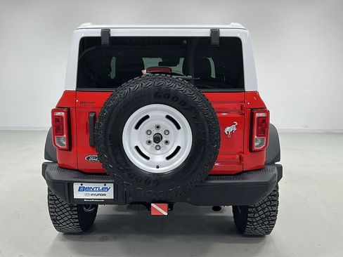 Used 2024 Ford Bronco Heritage Edition image 4