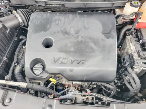 Certified 2022 Chevrolet Traverse Premier w/ Redline Edition image 26