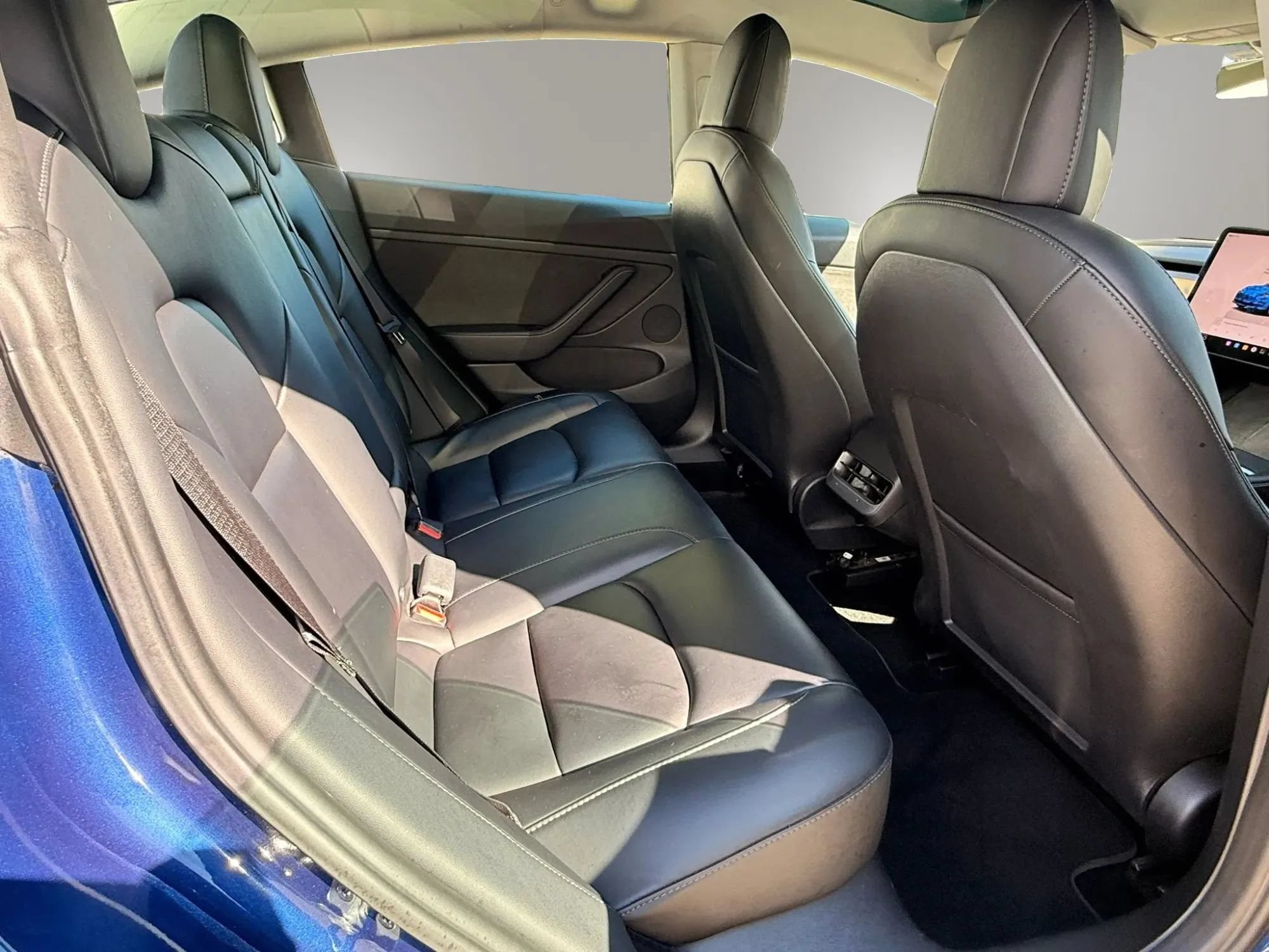 Used 2022 Tesla Model 3 RWD image 14
