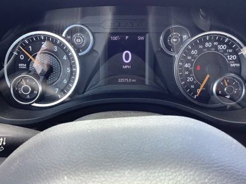 Certified 2022 RAM 1500 Big Horn AWD/4WD image 12