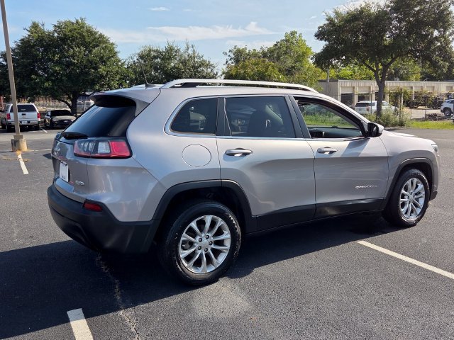 Used 2019 Jeep Cherokee Latitude w/ Popular Appearance Group FWD image 13