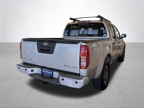 Used 2021 Nissan Frontier PRO-4X w/ Pro-4x Utility Package AWD/4WD image 7
