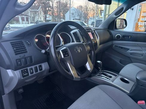Used 2013 Toyota Tacoma 4x4 Access Cab V6 image 10