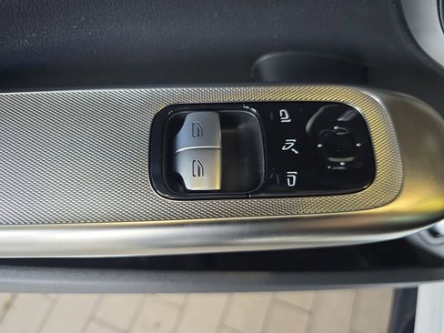 Certified 2025 Mercedes-Benz CLE 53 AMG 4MATIC Coupe image 33