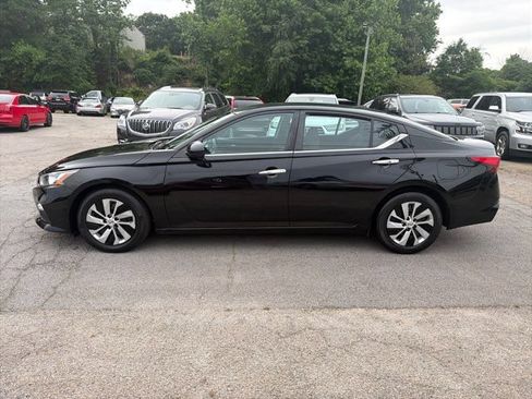 Used 2020 Nissan Altima 2.5 S FWD image 10