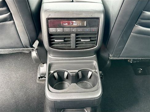 Used 2023 MAZDA CX-9 Touring image 28