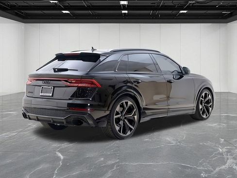 Used 2023 Audi RS Q8 AWD/4WD image 5