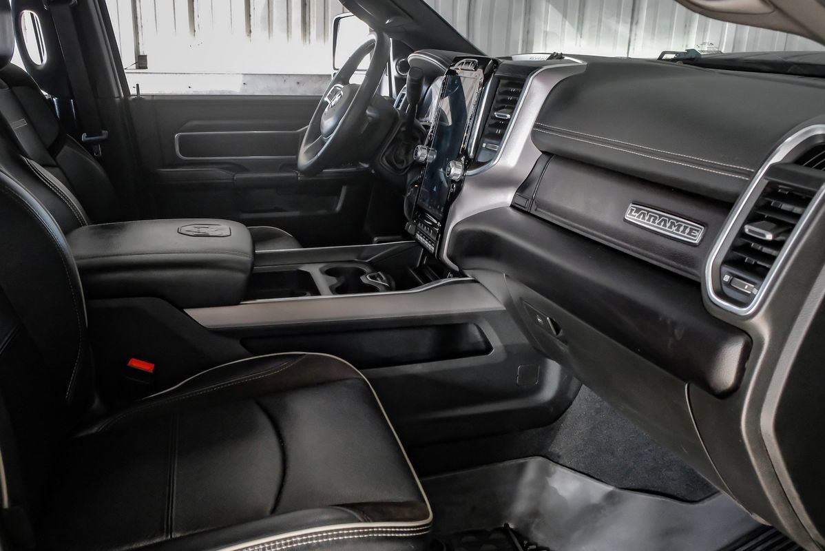 Used 2024 RAM 3500 Laramie w/ Night Edition AWD/4WD image 13