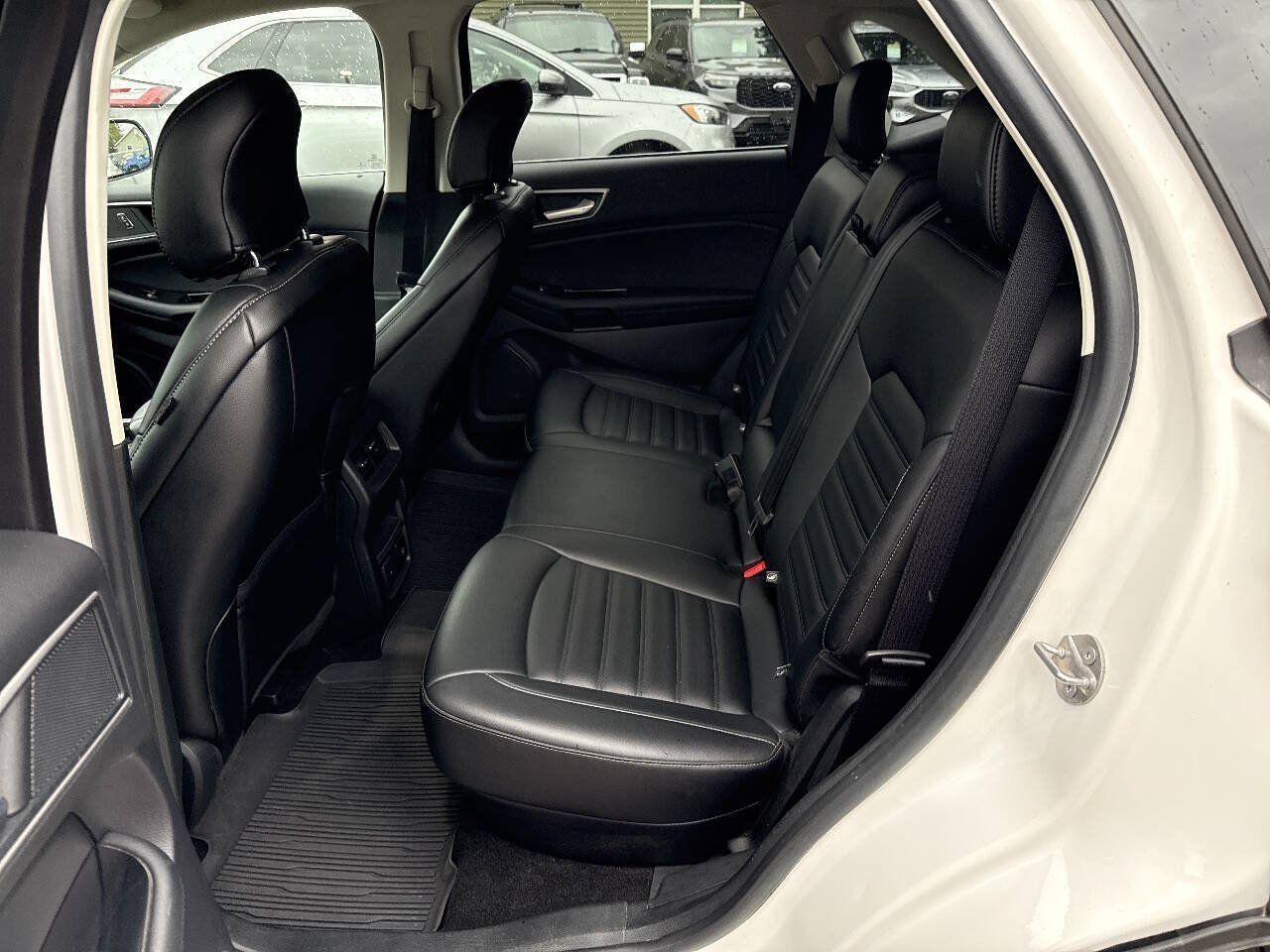 Used 2019 Ford Edge SEL w/ Equipment Group 201A AWD/4WD image 15
