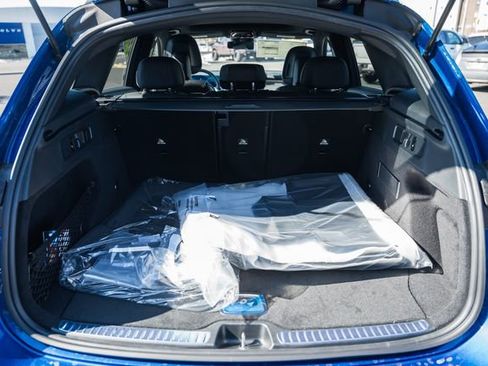 New 2026 Mercedes-Benz GLC 300 4MATIC image 10