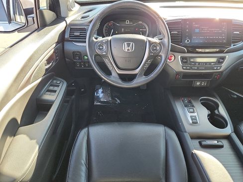 Certified 2023 Honda Ridgeline RTL image 11