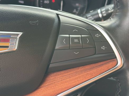 Used 2024 Cadillac XT5 Premium Luxury w/ Technology Package FWD image 23