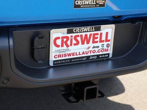 New 2025 Jeep Gladiator Rubicon w/ Safety Group image 10