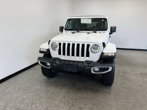 Used 2022 Jeep Wrangler Unlimited Sahara w/ Cold Weather Group image 3
