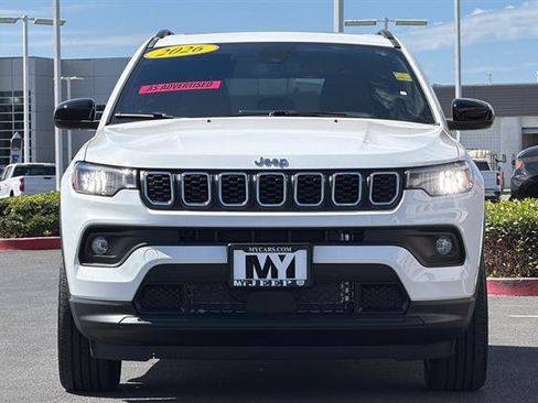 New 2026 Jeep Compass Latitude AWD/4WD image 5